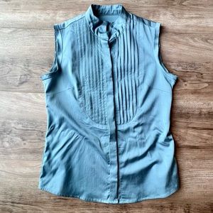 Paul Hardy sleeveless pin tuck blouse cornflower blue s/p
